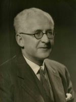 Anthony Gustav de Rothschild (1887-1961).