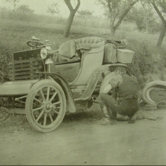 Harper carrying out roadside repairs